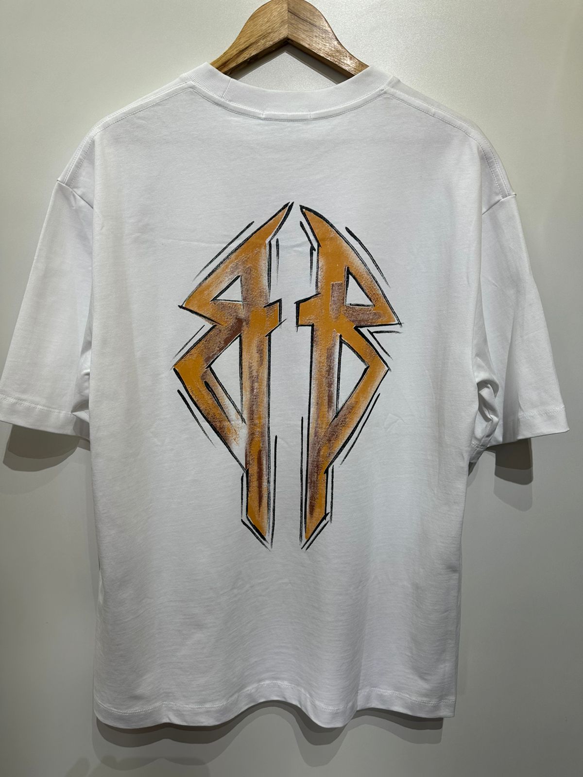 T-SHIRT BALENCIAGA