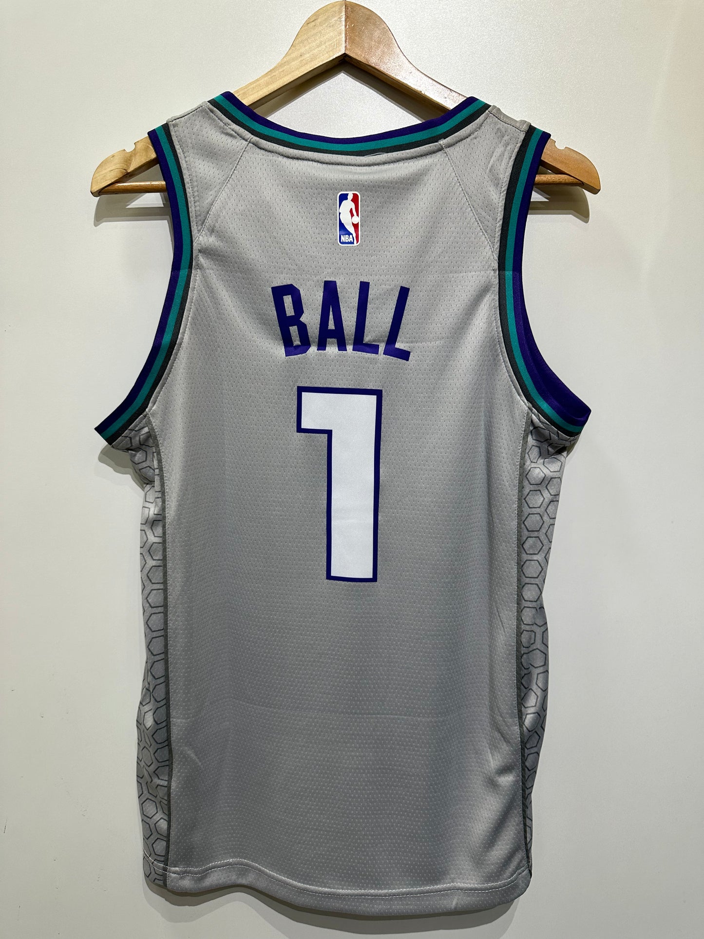 REGATA NBA CHARLOTTE HORNETS